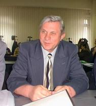 Puterea voteazã la comandã, iar Opoziþia - ca scaunele