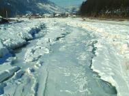 Pod de ghea de 6,6 km pe Bistria