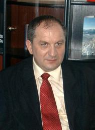 Dan Constantin, rãmas oficial fãrã jilþul de ºef al CJ
