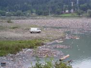 Demareaz aciunea de asanare a „nesimirii“ de pe lacul Bicaz