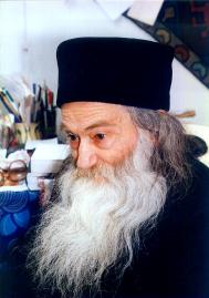 De vorb cu duhovnicul Iustin Prvu : „S fim smeriti, dar nu pn la slugrnicie“