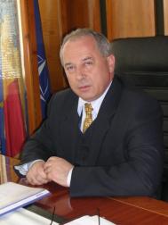 Potop de petitii la Oficiul Prefectural Trgu Neamt