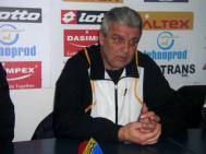 Ceahl�ul a „strigat“ adunarea