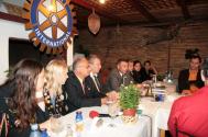 Clubul Rotary „trimite“ la studiu copii în alte tari