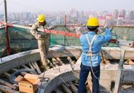 Încercãri utopice de a readuce constructorii acasã