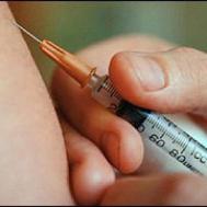 Btrnii si bolnavii, vaccinati gratis mpotriva gripei