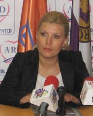 Elena Udrea i consolideaz poziia de ctigtor detaat n Colegiul nr. 4 Neam