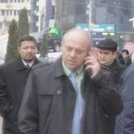 Pinalty merge pe  mna lui Bsescu