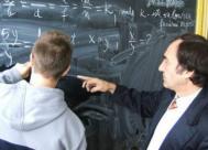 Palma educativ,   interzis la scoal
