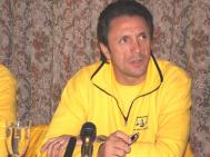 Gicã Popescu s-a întîlnit cu oamenii de fotbal din Neamþ