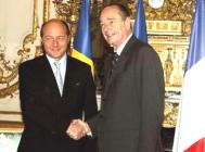 Bãsescu, în vizitã cu puternic iz politic la Chirac