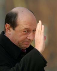 Basescu, la „inima“ parlamentarilor