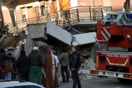 T�n�r� ucis� de seismul din Italia