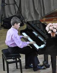 Pianist nemtean, premiat de un juriu international