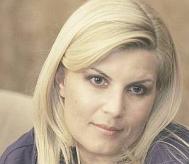 Vreo doi ar vrea s-o batã pe Elena Udrea