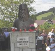 Pãrintele Iustin, vesnic  în mijlocul poienarilor