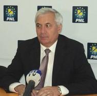 Andrei Ignat i consult   si-i ascult pe pietreni